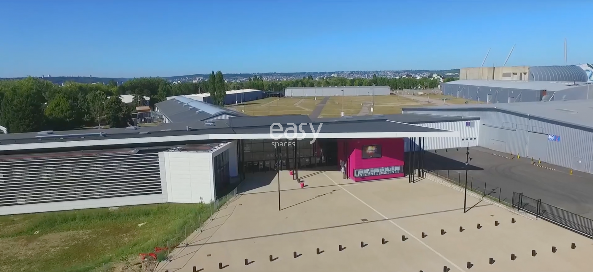 location lieu lancement produit Rouen